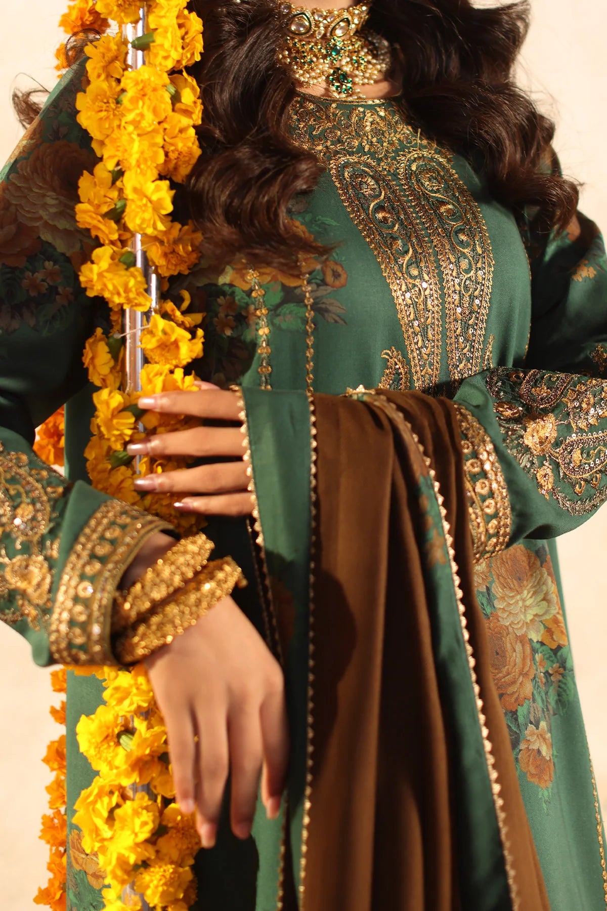 CHARIZMA MIRAAS VOL 1 2024 STITCHED - CMW4-04
